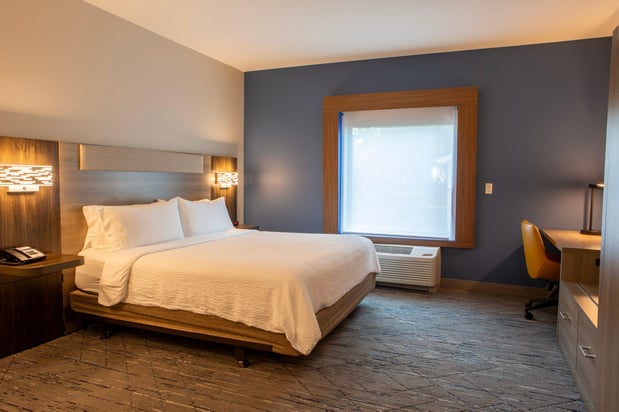 Images Holiday Inn Express & Suites Sioux City - Southern Hills by IHG