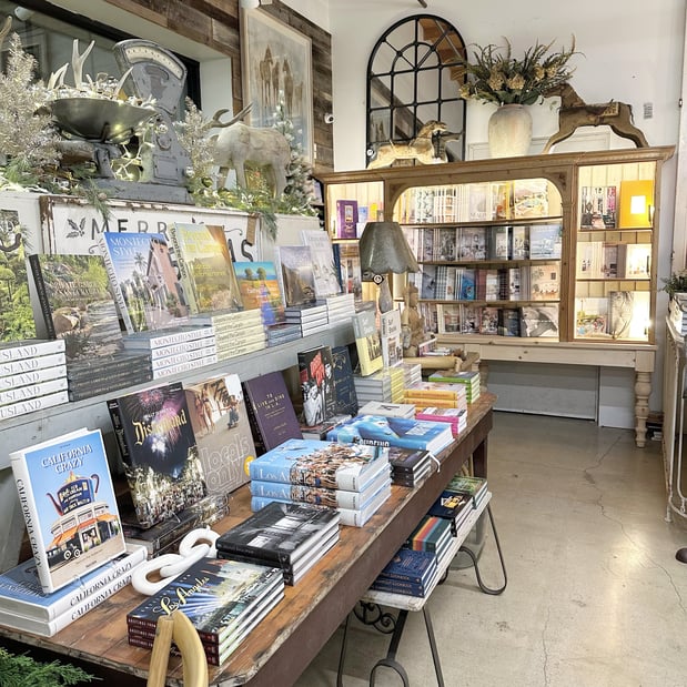 Images The Agoura Antique Mart