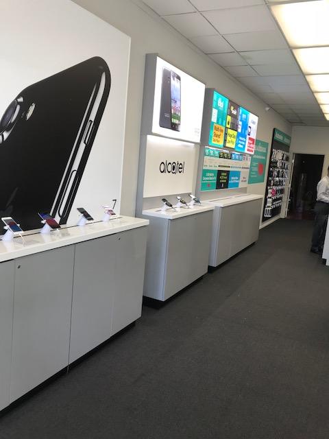 Total Wireless Store Photo