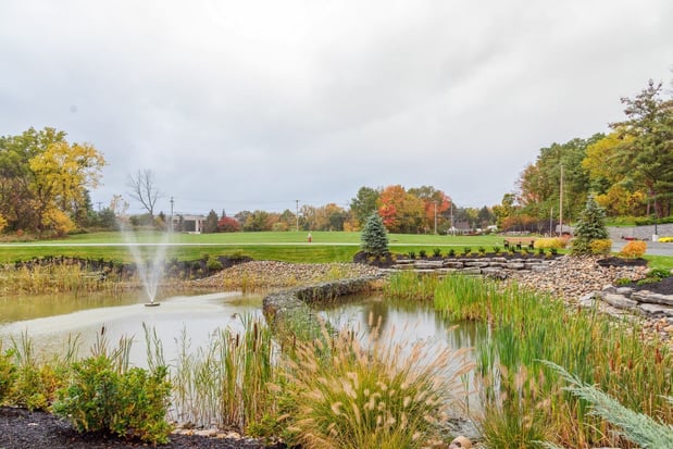 Images Pinnacle Living at Forts Ferry