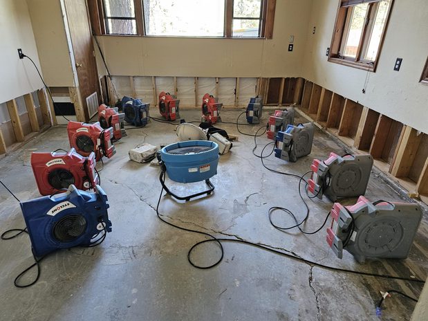 Images Mountain Men Disaster Mitigation