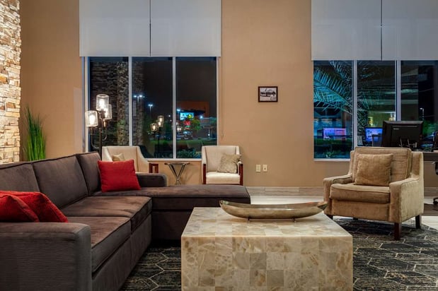 Images DoubleTree by Hilton Hotel Savannah Airport