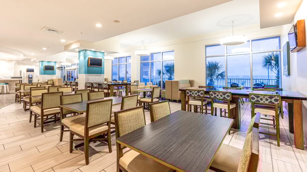 Images Holiday Inn Express & Suites Panama City Beach - Beachfront by IHG