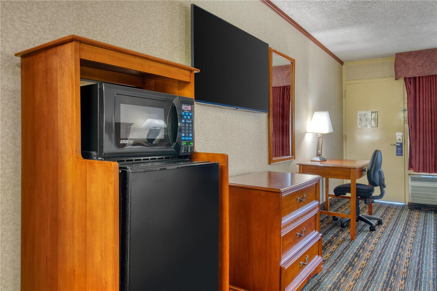 King Room with Sofa Bed