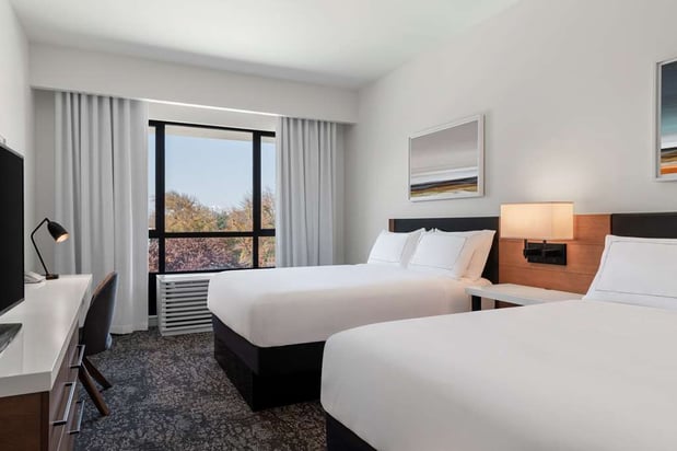 Images The Fort Sutter Hotel Sacramento, Tapestry Collection by Hilton