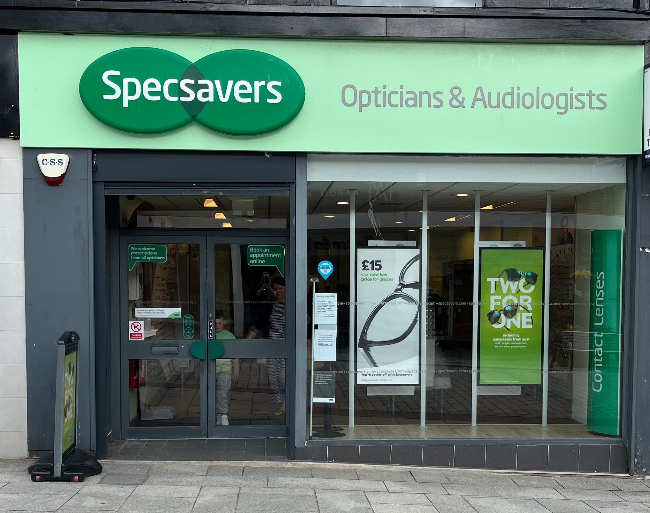Specsavers Opticians and Audiologists - Bathgate Specsavers Opticians and Audiologists - Bathgate Bathgate 01506 815820