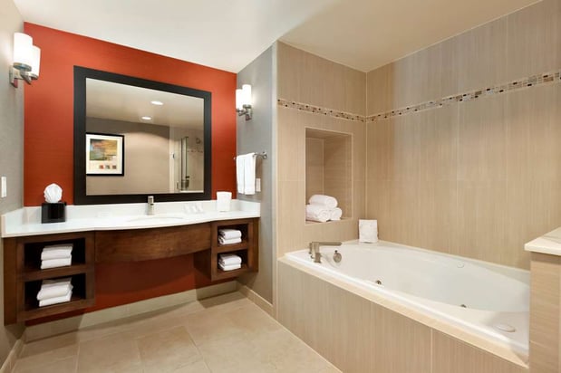 Images Hilton Garden Inn Houston NW America Plaza