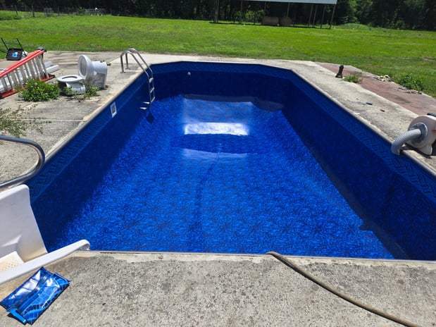 Images Paradise Palm Pools Inc