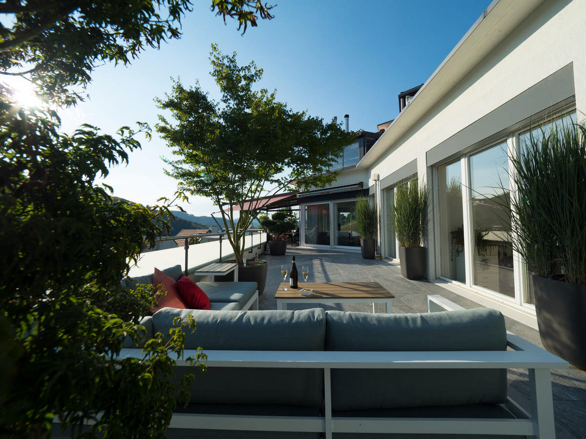 Silvedes AG, Bellevue in Brütten