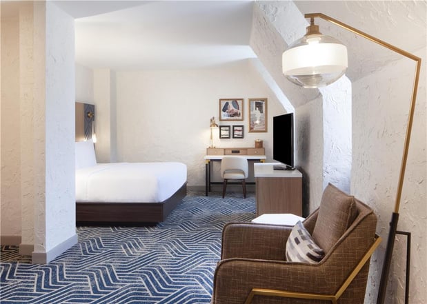 Images Hotel Royer Urbana Champaign, Tapestry Collection by Hilton