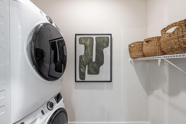 Images Holden at Oak Grove