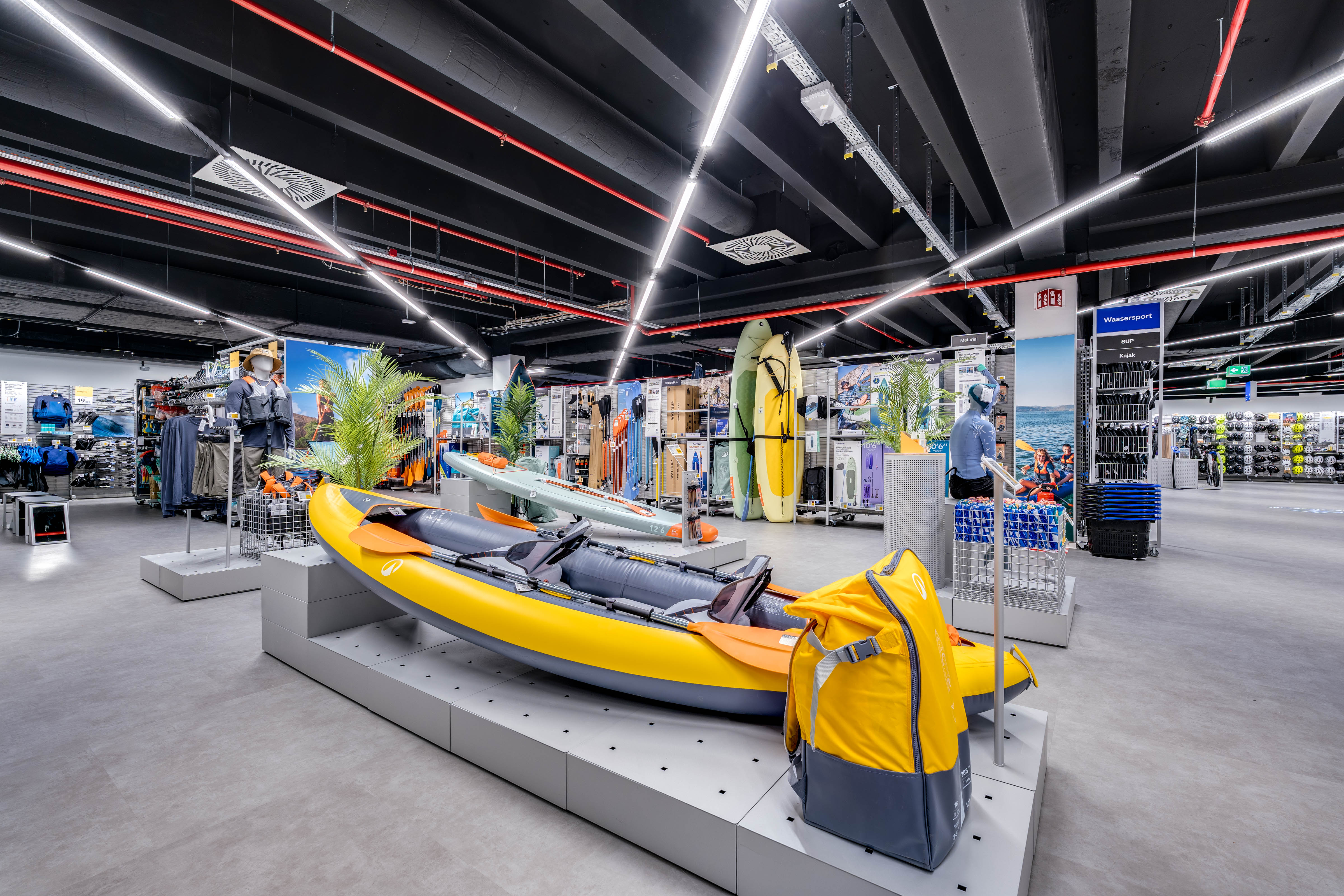 DECATHLON Nürnberg Franken-Center, Glogauer Straße 30-38 in Nürnberg