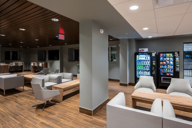 Images Lia Nissan of Saratoga