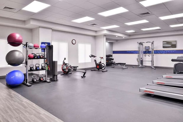 Images Hampton Inn & Suites Legacy Park-Frisco