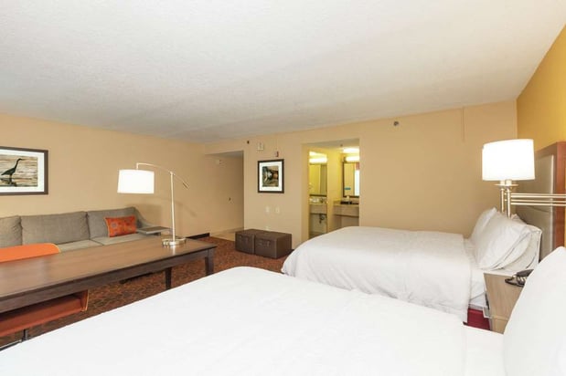 Images Hampton Inn & Suites Jacksonville-Airport