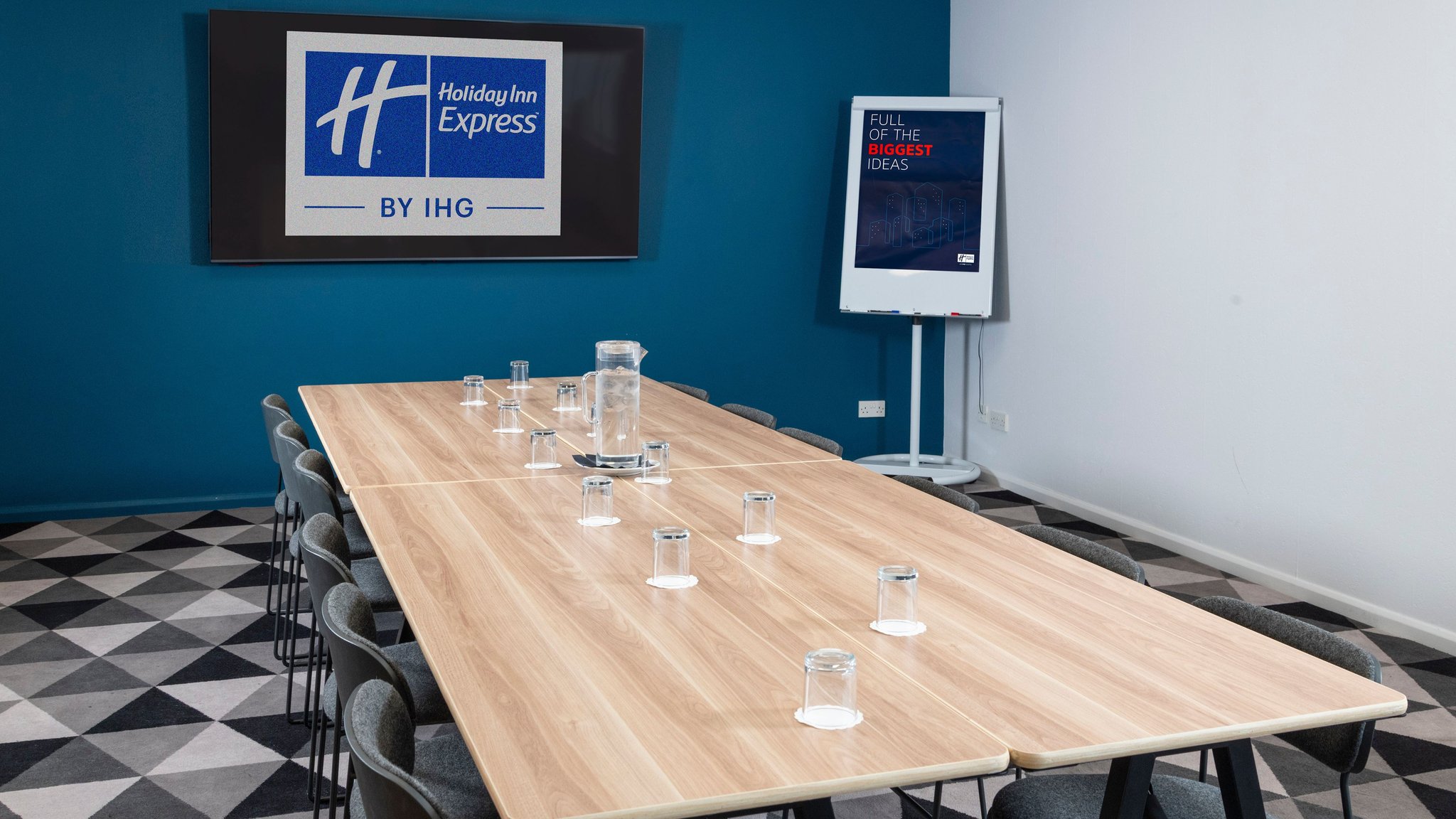 Images Holiday Inn Express Burton Upon Trent by IHG