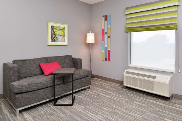 Images Hampton Inn & Suites St. Paul Oakdale/Woodbury