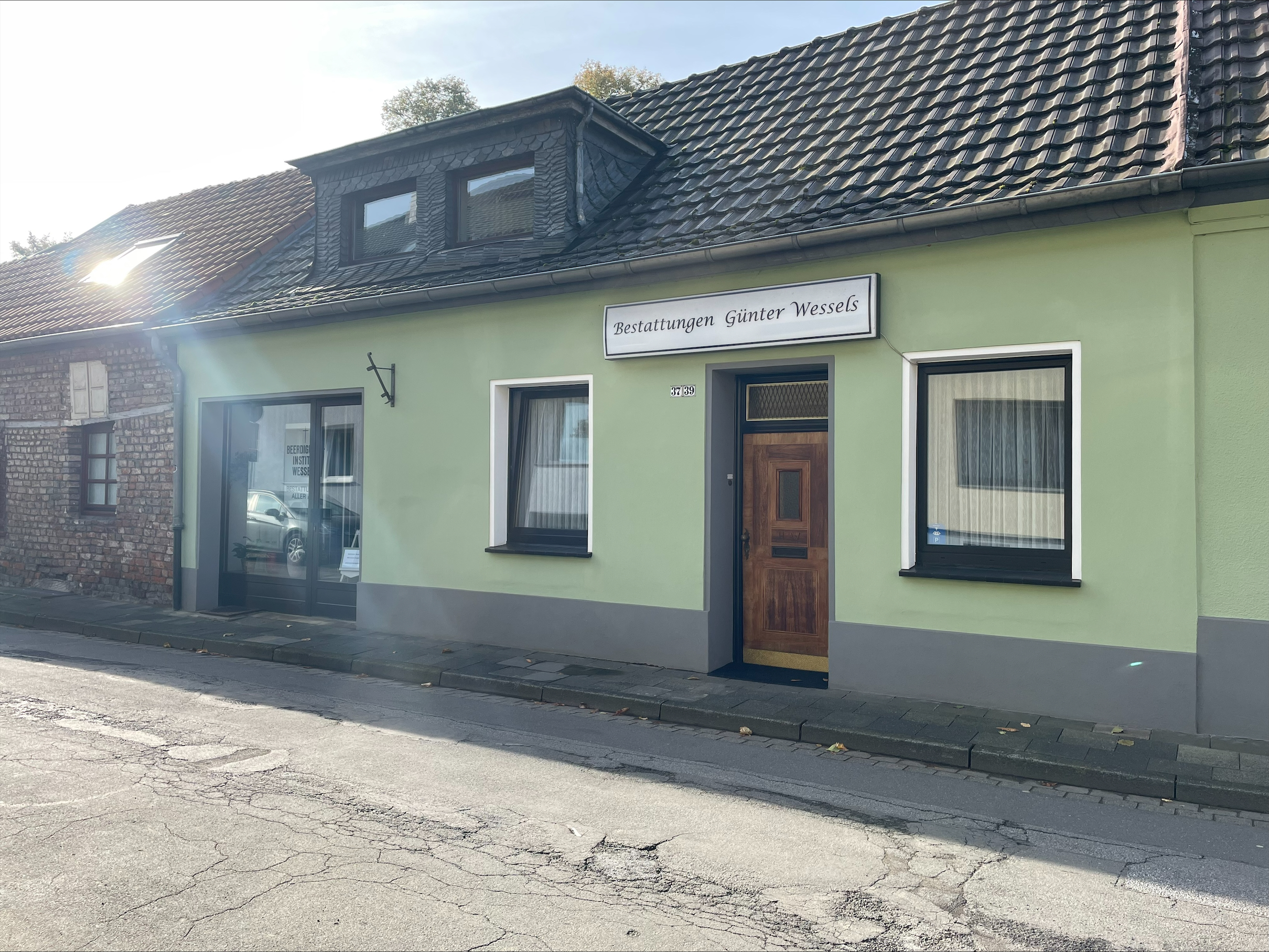 Günter Wessels Bestattungsinstitut, Beguinenstraße 37-39 in Rheinberg