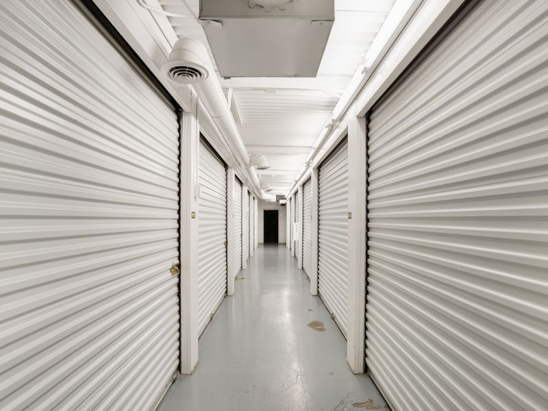 Extra Space Storage Image