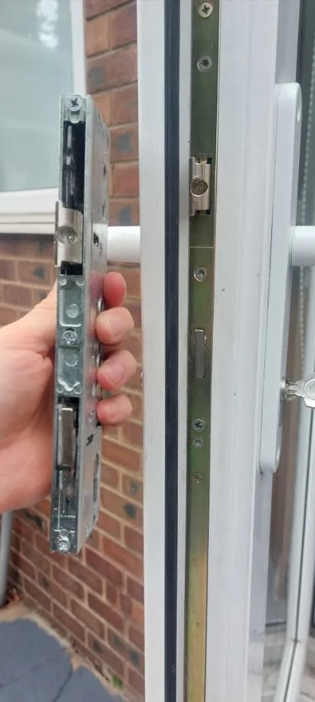 Images Revolution Locksmith Merseyside