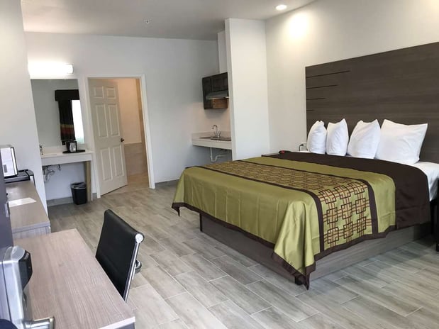 Images SureStay by Best Western Baytown