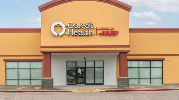 Images Oak Street Health Mission Bend Primary Care Clinic
