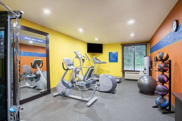 Images Hampton Inn Fishkill