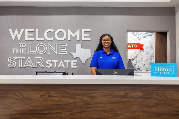Images Hampton Inn & Suites Brenham