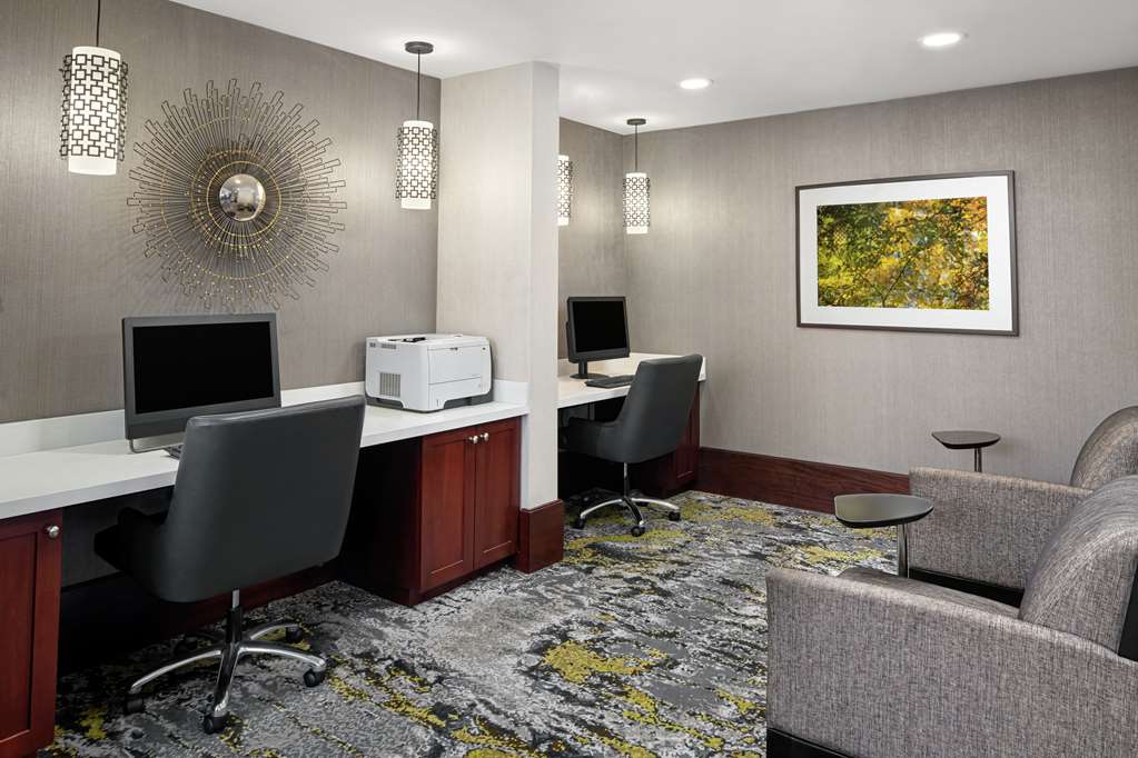 DoubleTree Suites by Hilton Hotel Charlotte - SouthPark