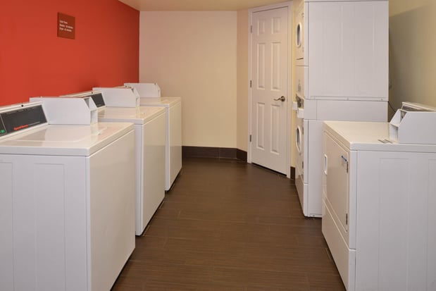 Images Candlewood Suites St. Louis - St. Charles by IHG
