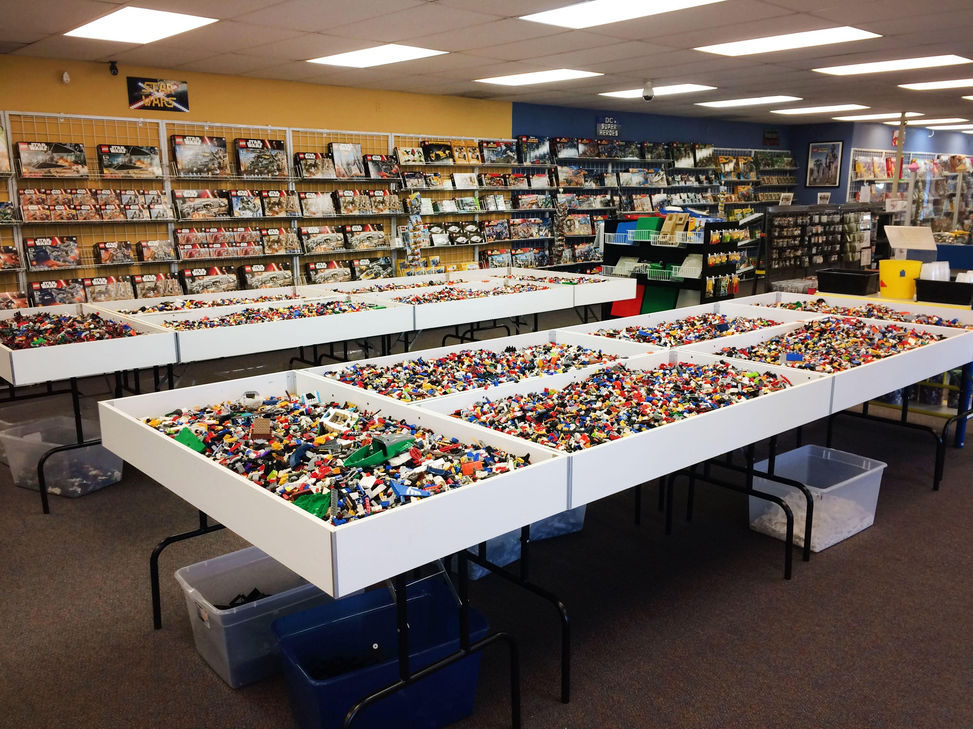 Bricks & Minifigs - Pearland