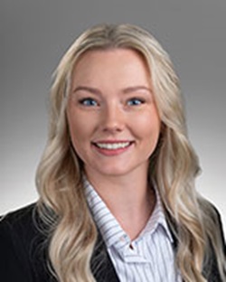 Hailey Bauer, FNP, APRN, CNP