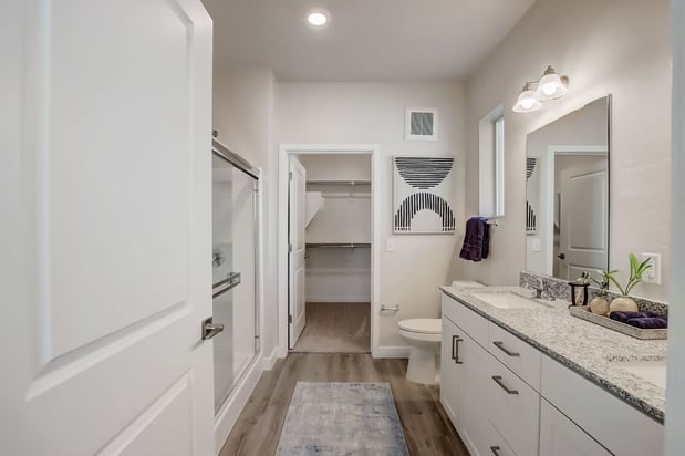 Images Ascend at Longbow Highpoint