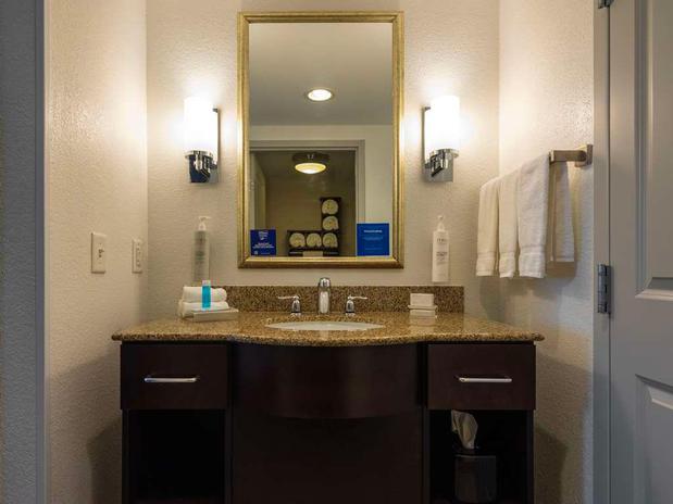Images Homewood Suites by Hilton Joplin, MO