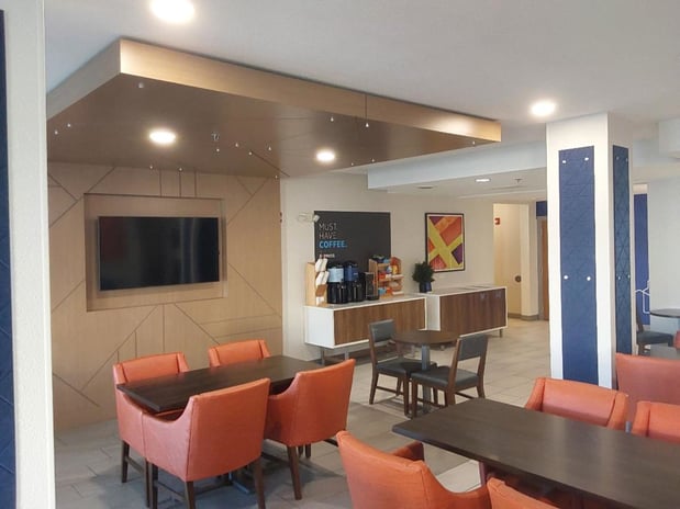 Images Holiday Inn Express & Suites Antigo by IHG
