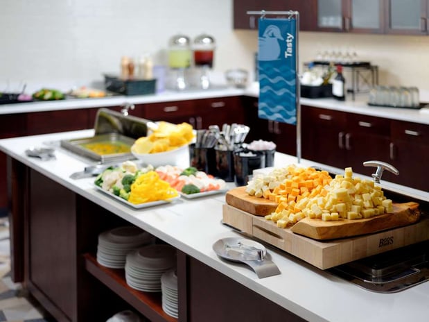 Images Homewood Suites by Hilton Atlanta NW-Kennesaw Town Ctr