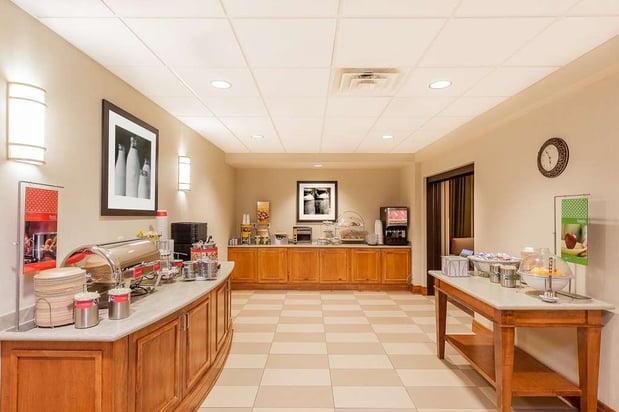 Images Hampton Inn & Suites Jamestown