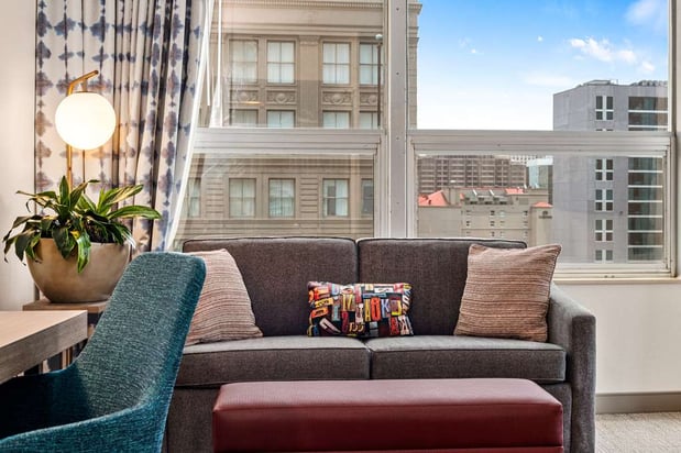 Images Hilton Garden Inn New Orleans French Quarter/CBD