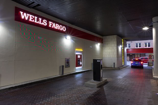 Images Wells Fargo Bank