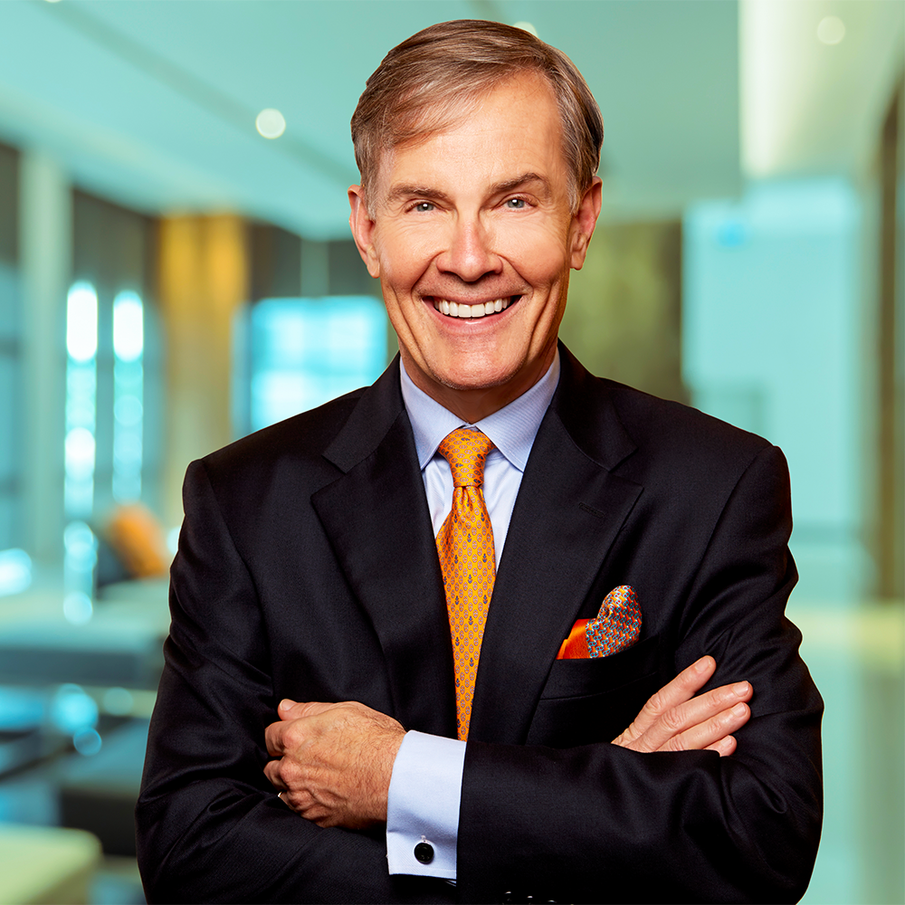 Hair surgeon, Dr. Richard Chaffoo is the founder of San Diego Hair Restoration. He is one of the few plastic surgeons, offering hair loss restoration in San Diego, to be triple board-certified. With over 30 years of experience in plastic surgery, Dr. Chaffoo was a former president of the San Diego Plastic Surgery Society and is the past Chief of Plastic Surgery at Scripps Memorial Hospital, Encinitas.