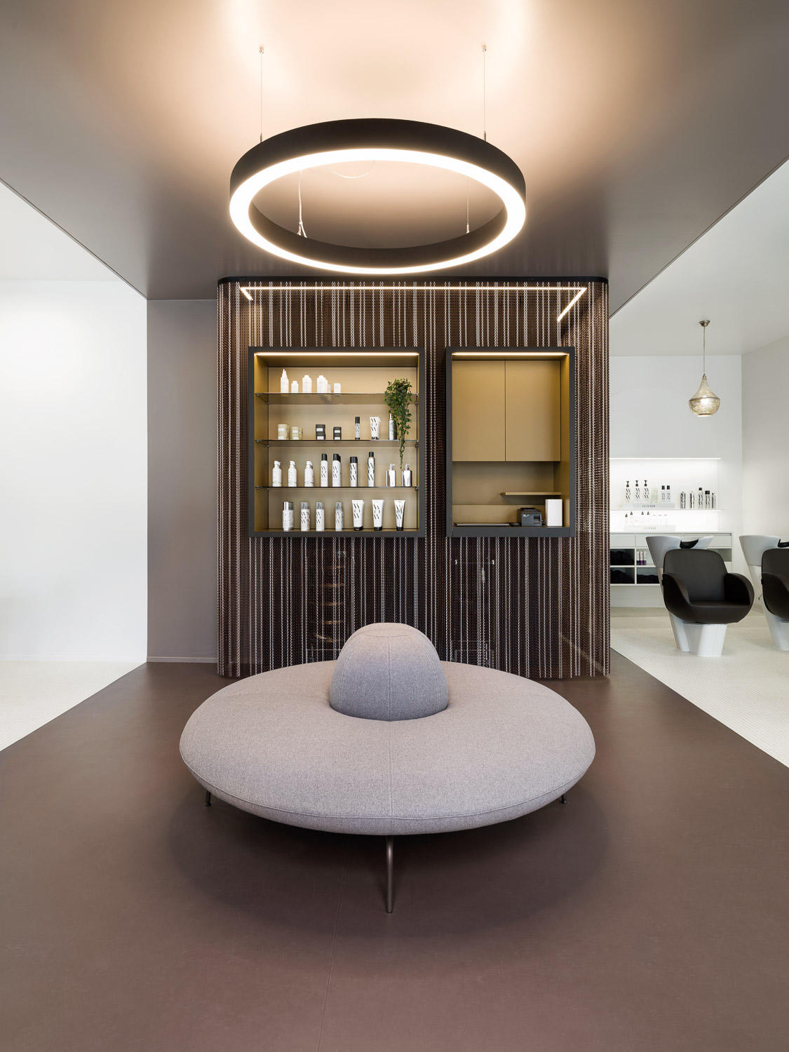 Salon MeliGiu, Herrenacker 5 in Schaffhausen