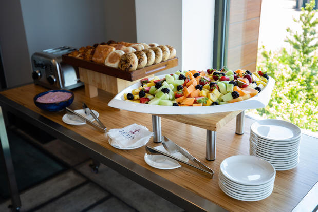 Images Hotel Indigo Seattle Everett Waterfront by IHG