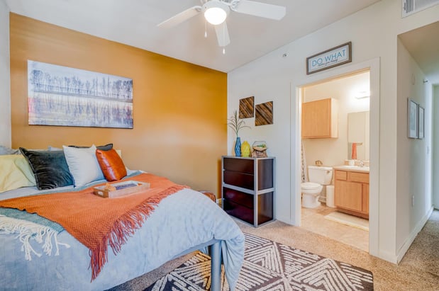Images Republic at Sam Houston