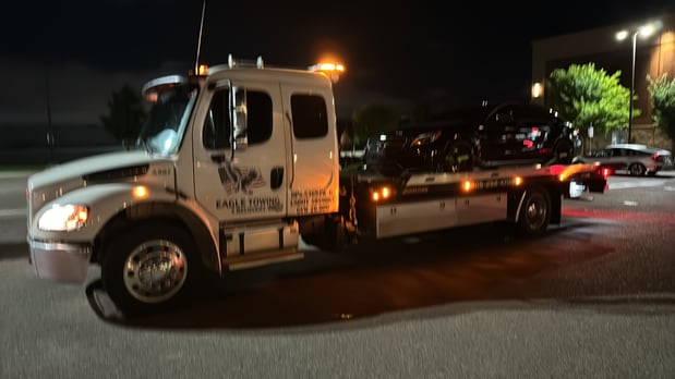 Images Eagle Towing & Recovery