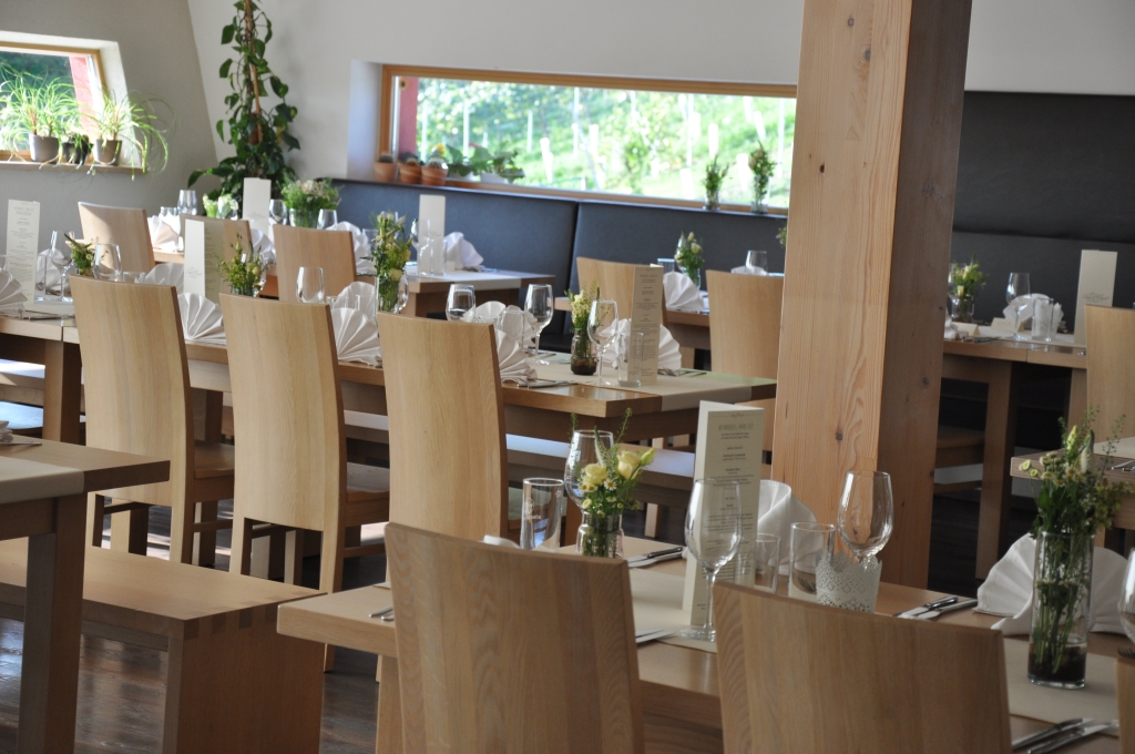 Weinhof Zieger, Altenhof 14 in Neuhaus am Klausenbach