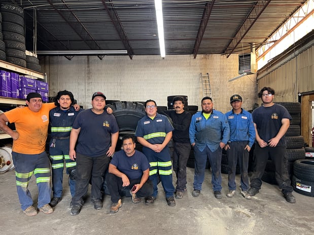 Images CB Truck Tire Service Inc