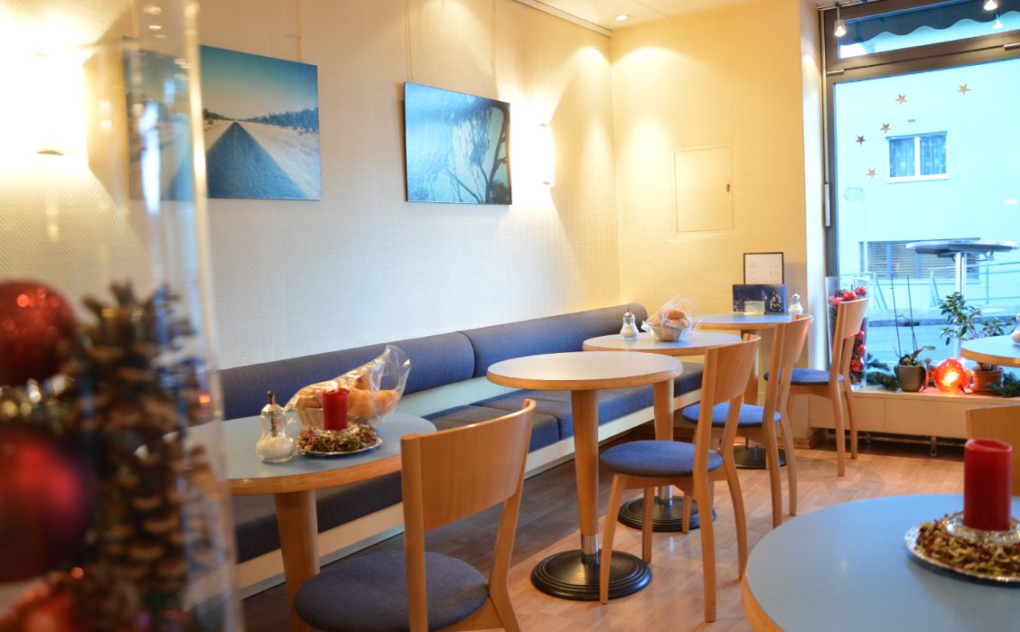 Bäckerei Konditorei Tea Room Felder Spiezwiler, Frutigenstrasse 14 in Spiezwiler