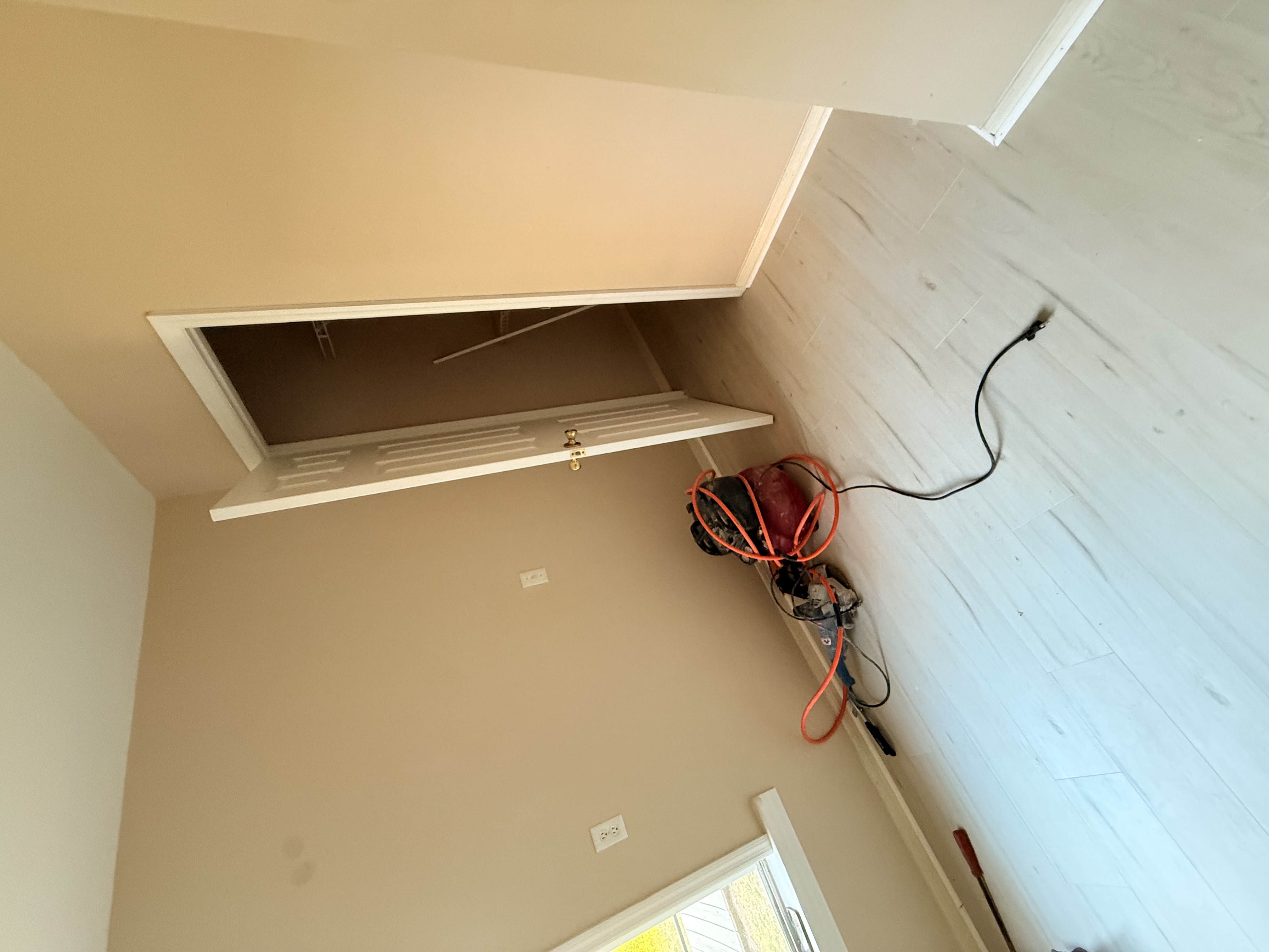 Floor Coverings International Image