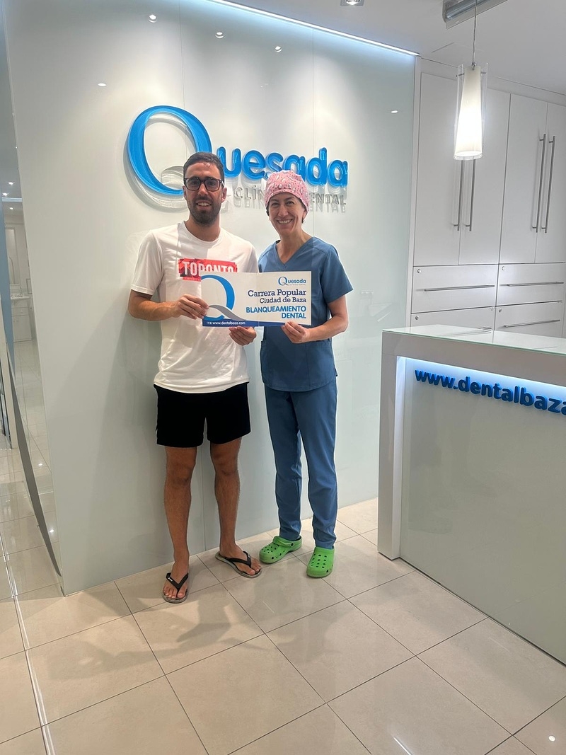 Images CLÍNICA DENTAL QUESADA BAZA - DRA. MARÍA PILAR QUESADA GARCÍA
