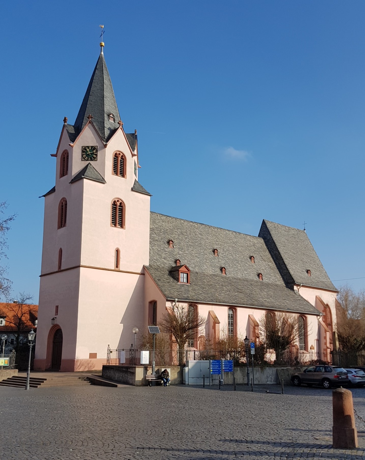 Bild 1 Evangelische Stadtkirche Groß-Umstadt - Evangelische Kirchengemeinde Groß-Umstadt in Groß-Umstadt